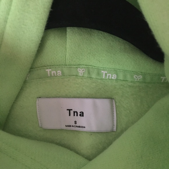 CROP ARITZIA HOODIE - Picture 3 of 3